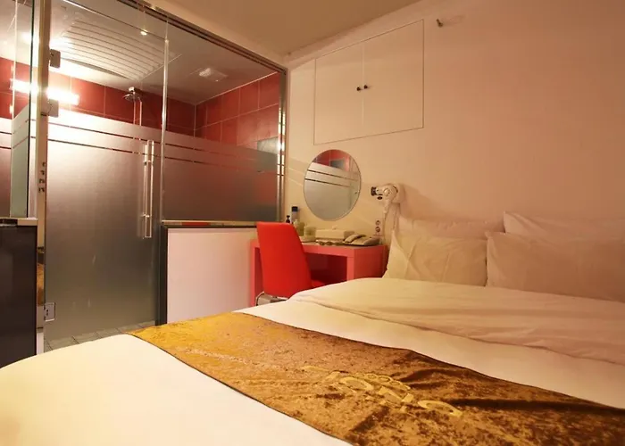 Hotel Hotel Fiona 2*